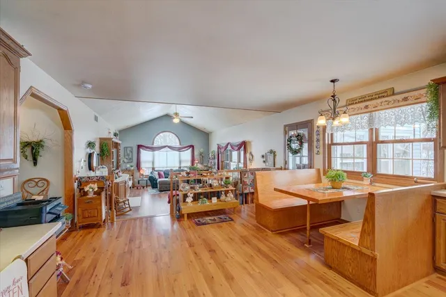 $1,075,000 | 10538 West Erbe Road, Blue Mounds, WI 53517