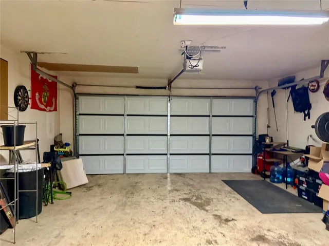 a view of a garage