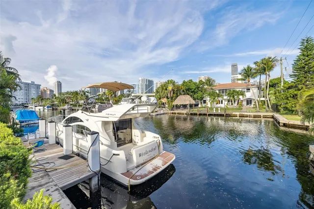 $3,975,000 | 543 Hibiscus Drive, Hallandale Beach, FL 33009
