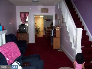 244 Pear Street Reading, PA 19601 - Photo 4 of 6 Gallery Image 4