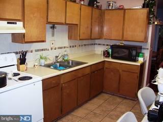 244 Pear Street Reading, PA 19601 - Photo 6 of 6 Gallery Image 6