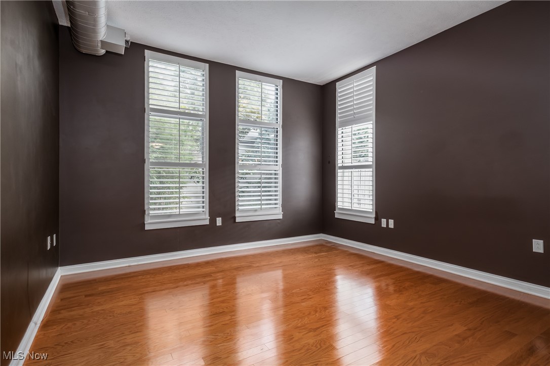 2079 Random Road, Unit 103 Cleveland, OH 44106 - Photo 17 of 34 Gallery Image 17