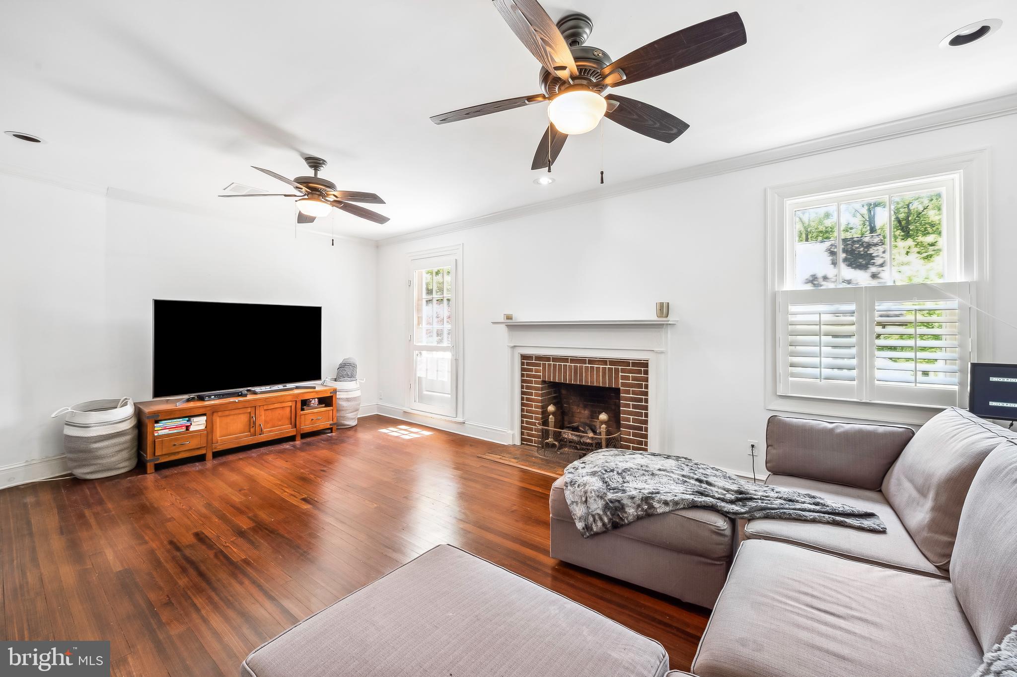 209 Club Road Baltimore, MD 21210 - Photo 29 of 59