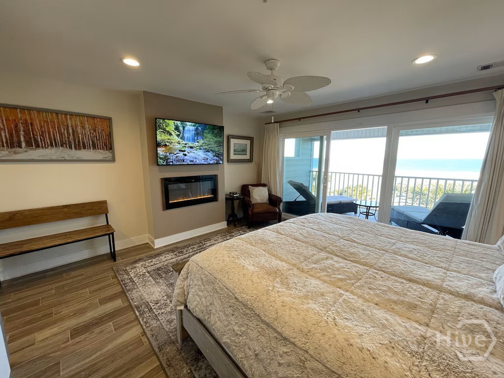 1 3rd Street, Unit 8 Tybee Island, GA 31328 - Photo 15 of 37