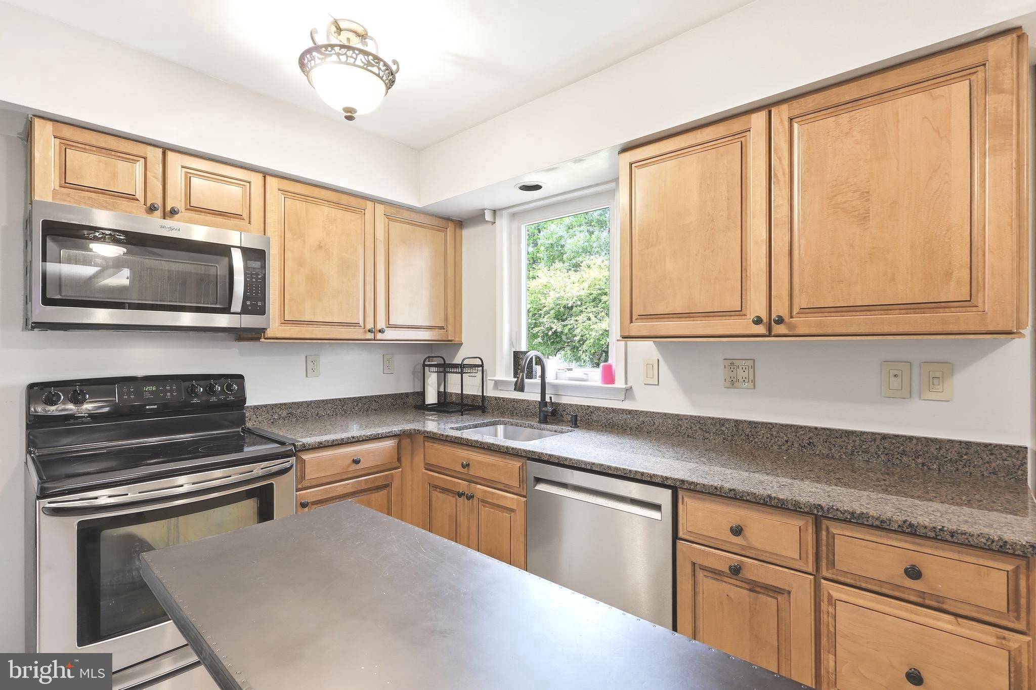 2748 Valley Woods Road Hatfield, PA 19440 - Photo 6 of 18