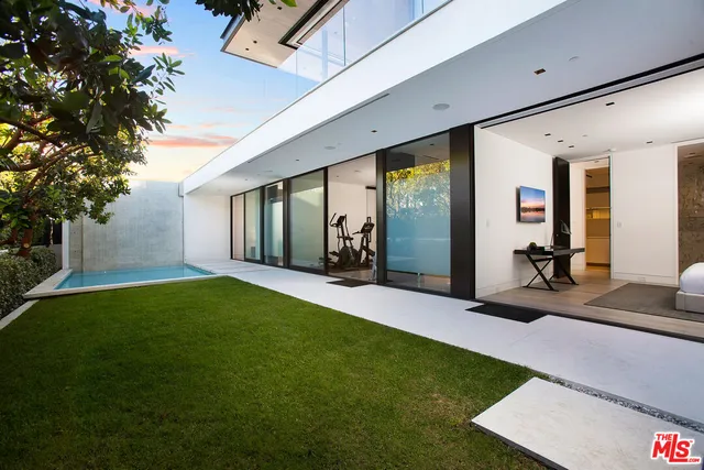 $110,000 | 1536 Blue Jay Way, Los Angeles, CA 90069