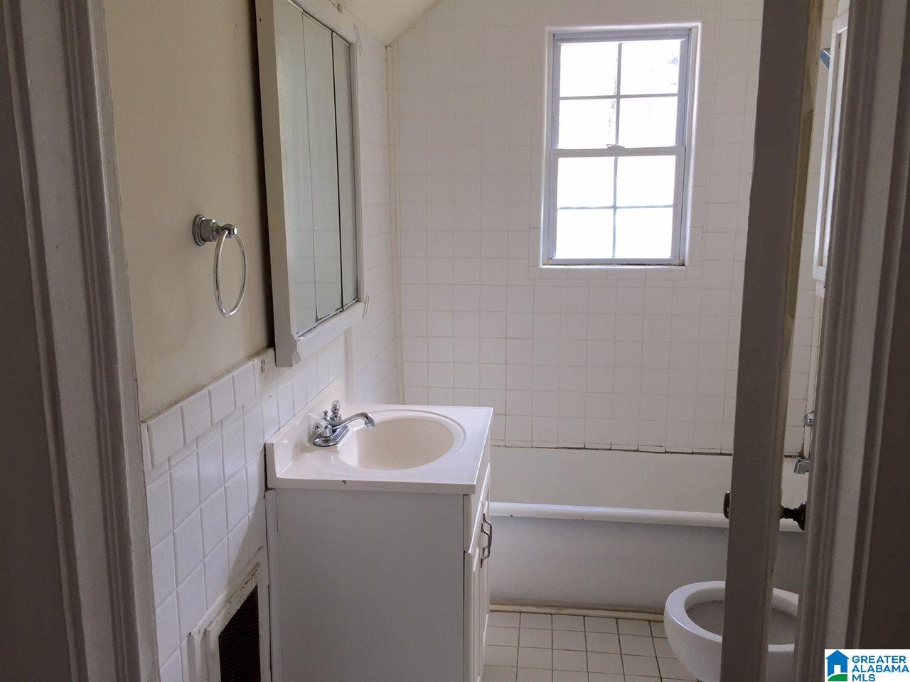 1329 16th Avenue South Birmingham, AL 35205 - Photo 14 of 17