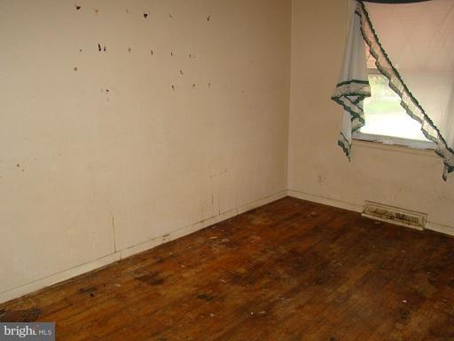 5503 Bucknell Road Baltimore, MD 21206 - Photo 9 of 11 Bedroom