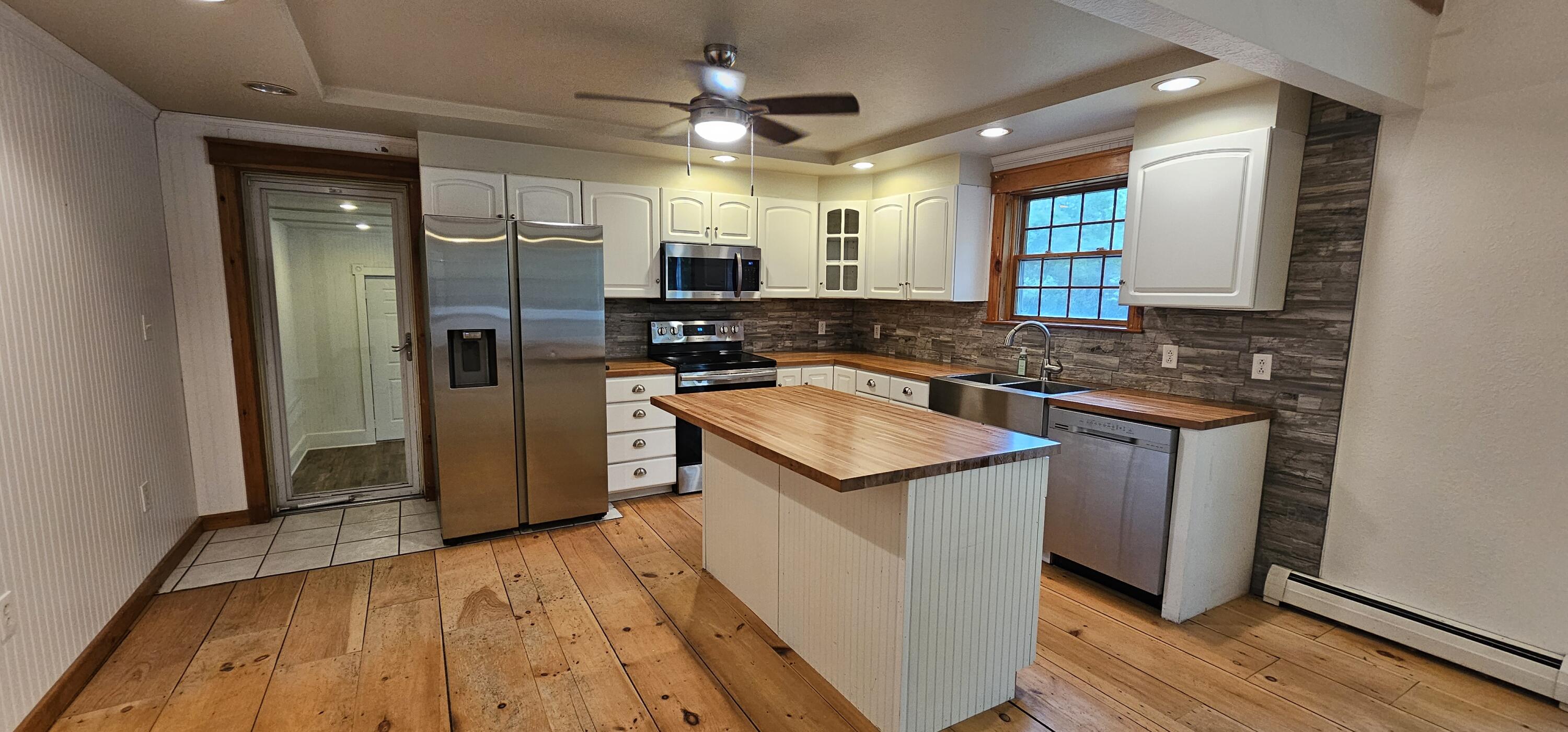 130 Middle Road Oakland, ME 04963 - Photo 10 of 29