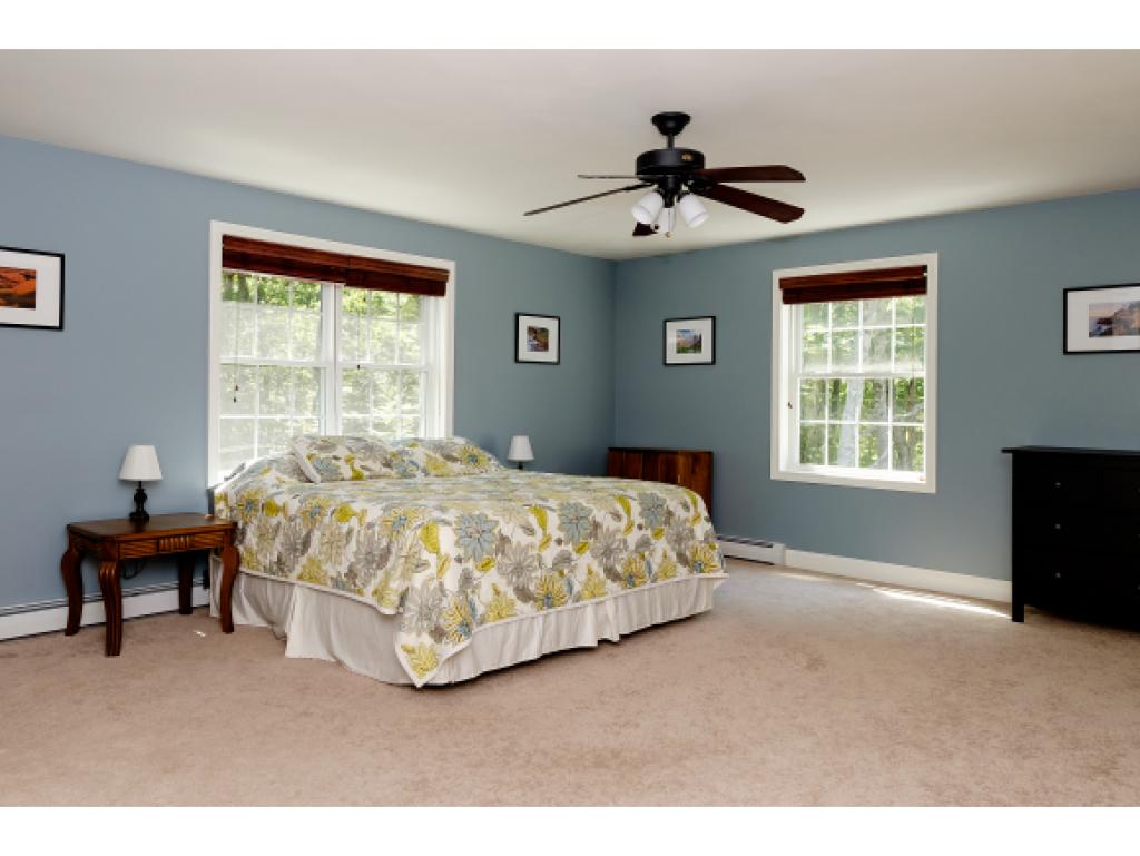 128 Raymond Road Nottingham, NH 03290 - Photo 7 of 36