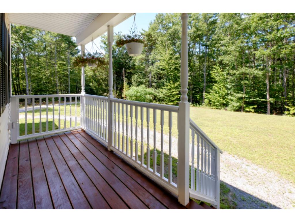 128 Raymond Road Nottingham, NH 03290 - Photo 8 of 36
