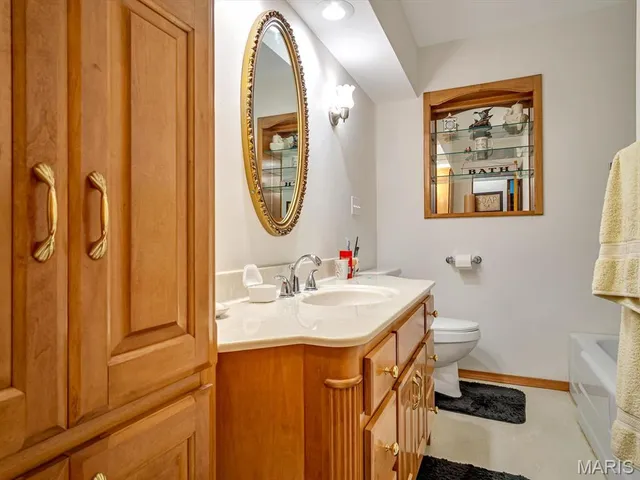 $295,000 | 106 Allan Street, Chester, IL 62233