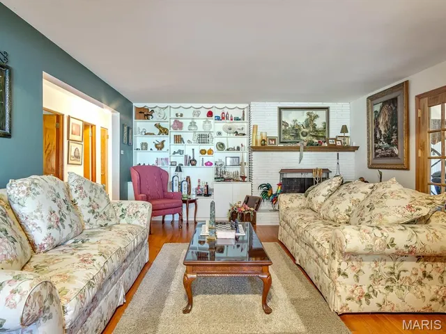 $295,000 | 106 Allan Street, Chester, IL 62233