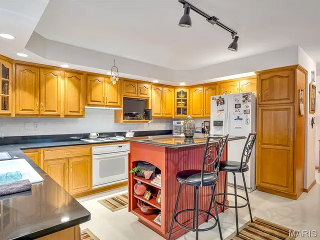 $295,000 | 106 Allan Street, Chester, IL 62233