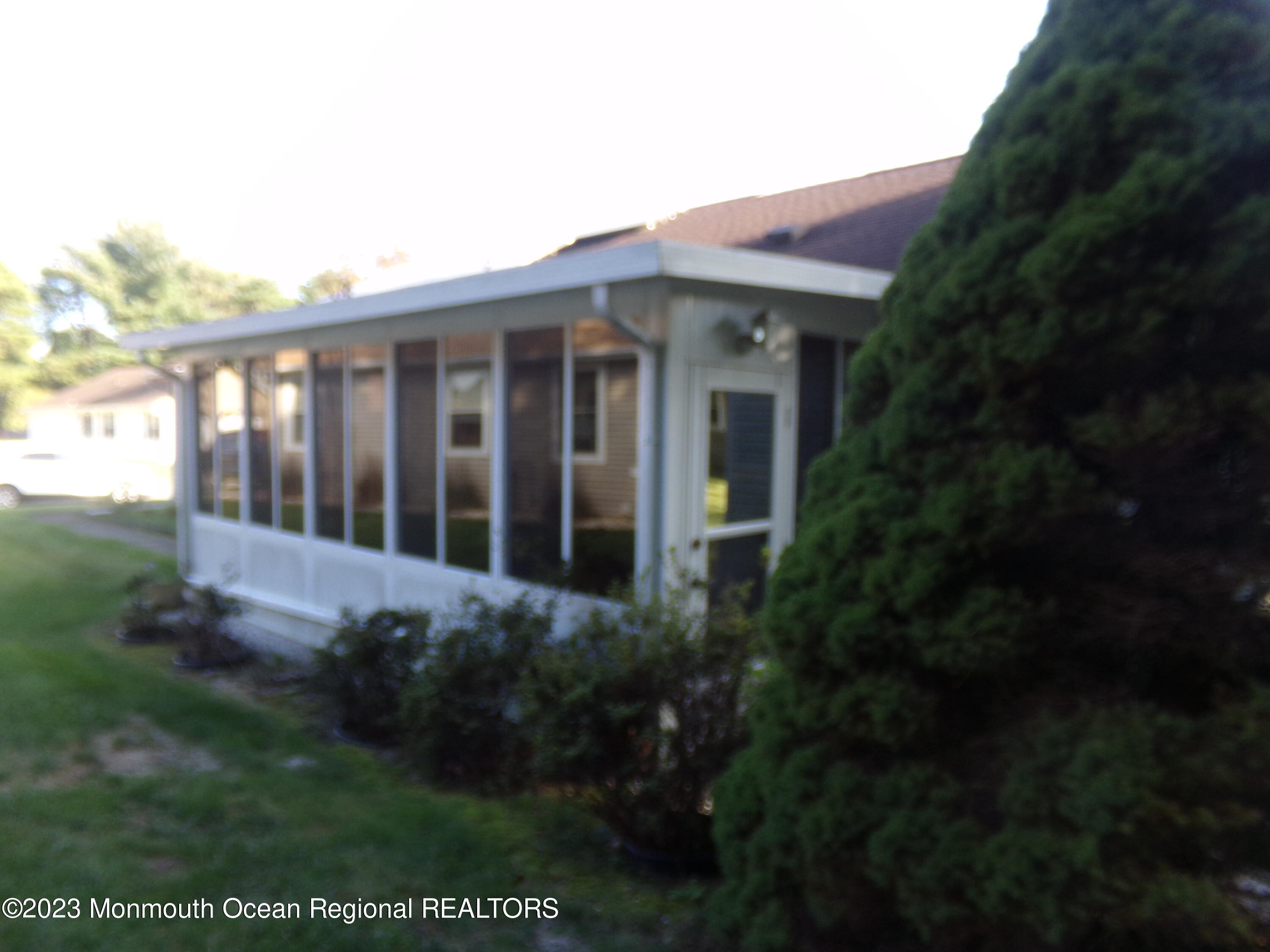 11 Ardmore Street, Unit 61 Whiting, NJ 08759 - Photo 32 of 34 104_1224