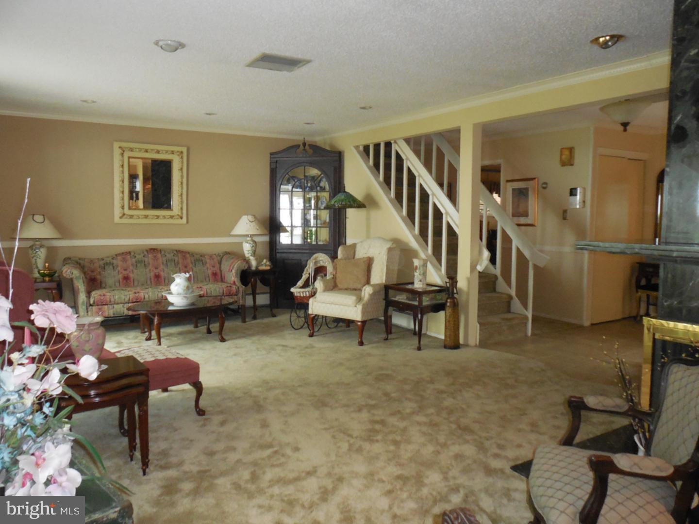 22 Red Ridge Road Levittown, PA 19056 - Photo 3 of 22 Gallery Image 3