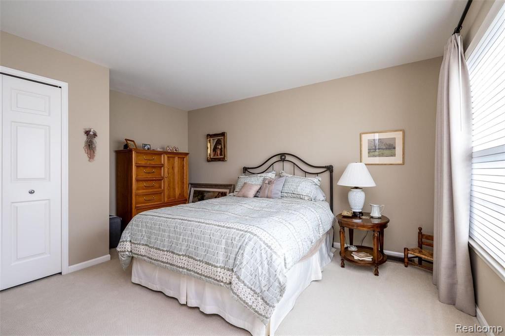 3612 Windingbrook Circle, Unit 72 Rochester Hills, MI 48309 - Photo 27 of 41