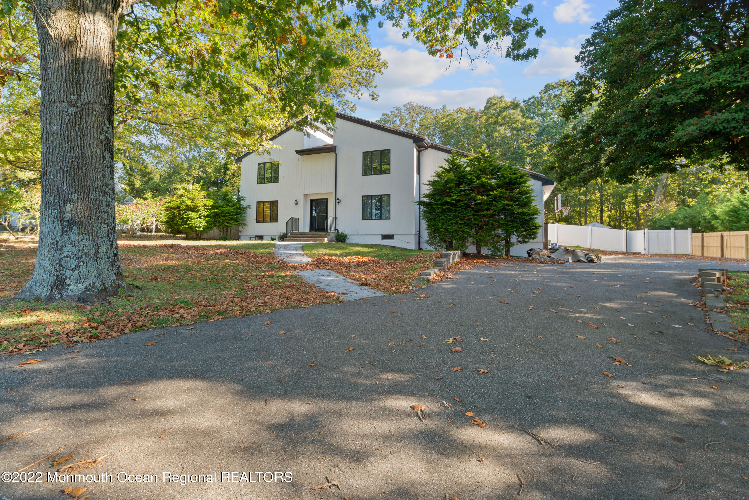 738 Bowne Road Asbury Park, NJ 07712 - Photo 2 of 29 DSC_4105