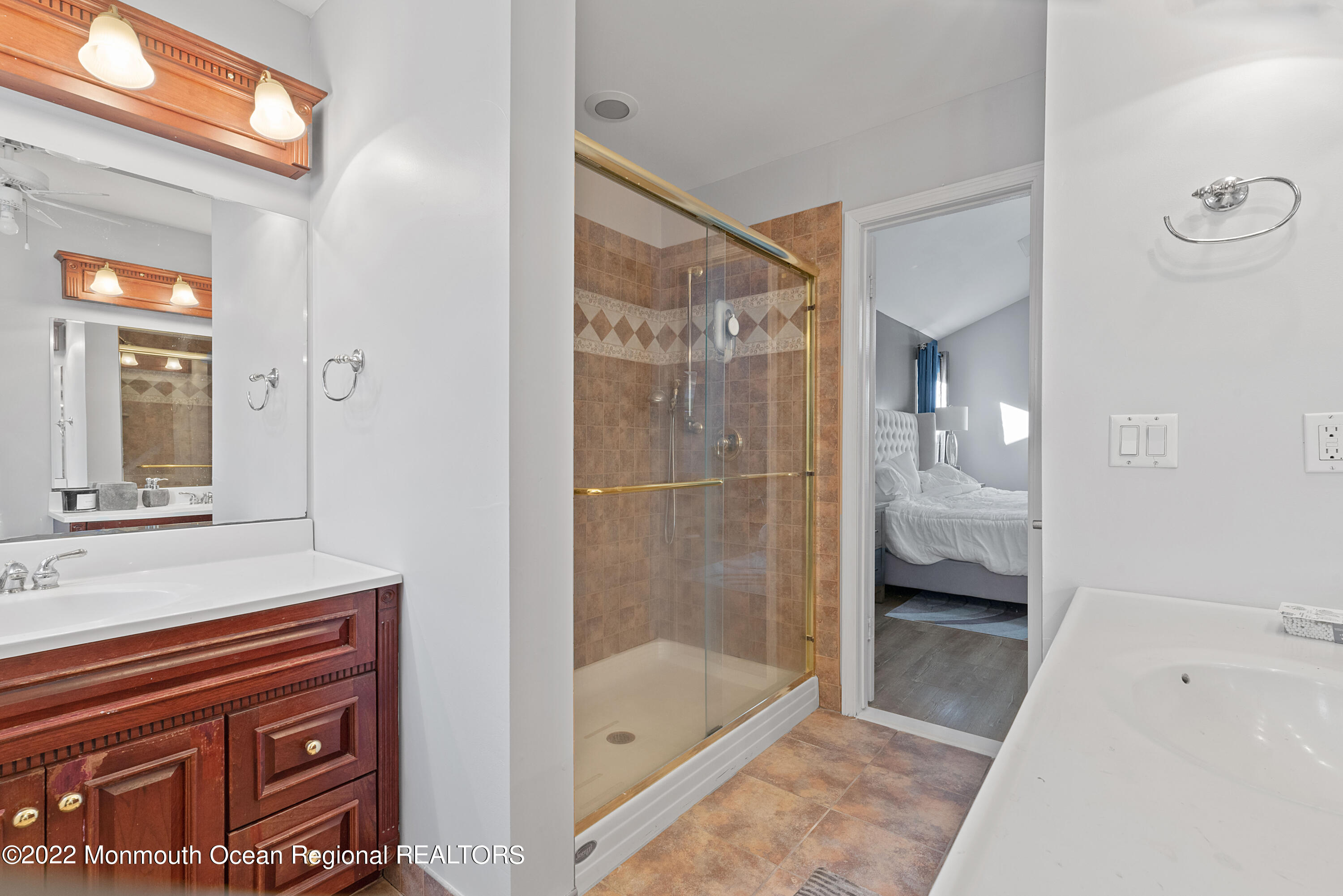 738 Bowne Road Asbury Park, NJ 07712 - Photo 8 of 29 DSC_4036