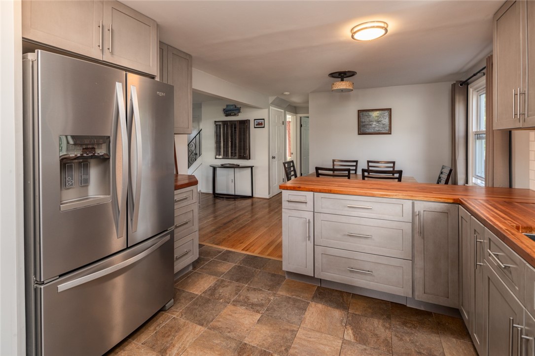 962 Martin Road Henrietta, NY 14586 - Photo 8 of 50