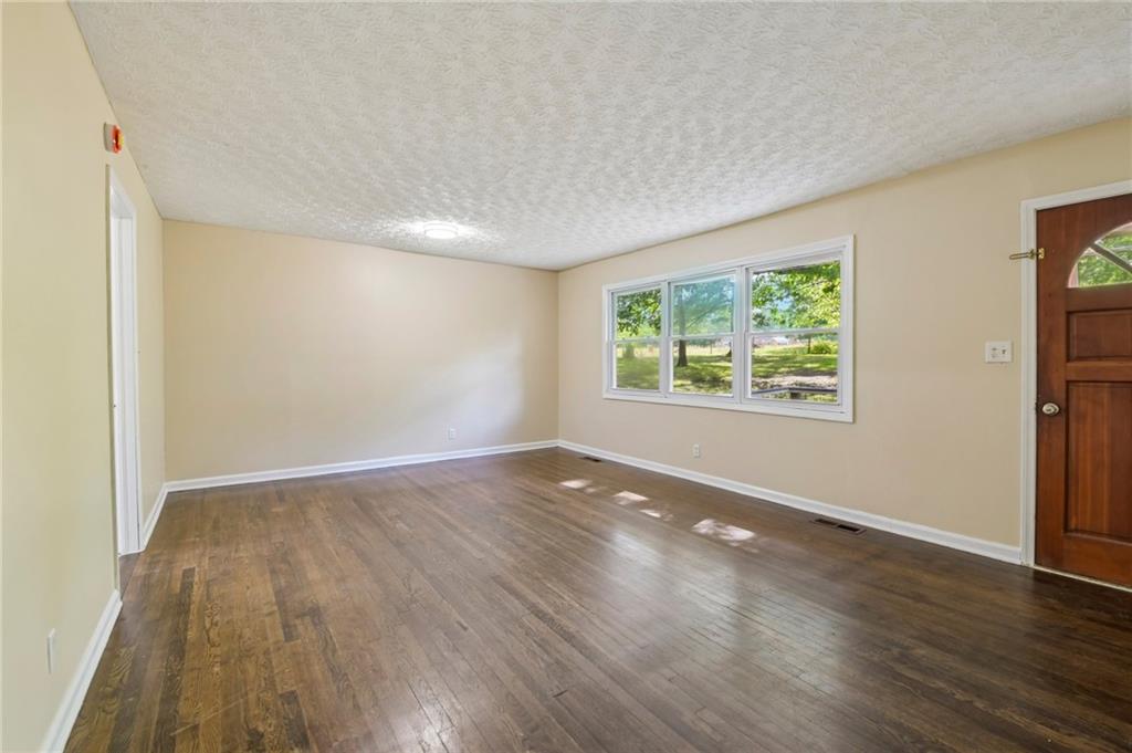 4801 Cook Road Southwest Stockbridge, GA 30281 - Photo 5 of 25