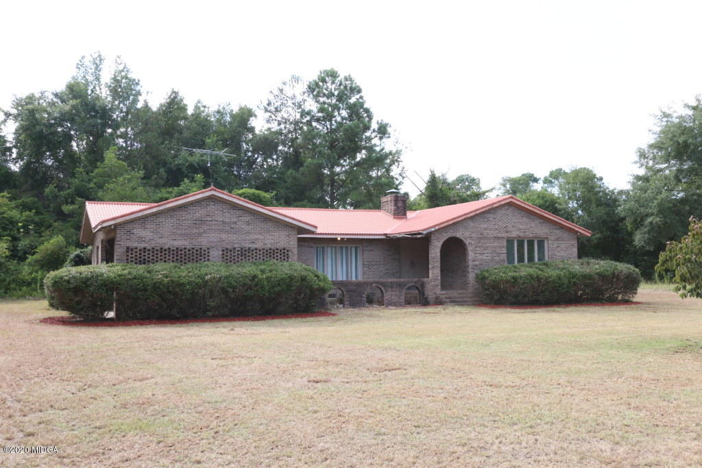 965 Bowen Road Pinehurst, GA 31070 - Photo 1 of 19 IMG_0745