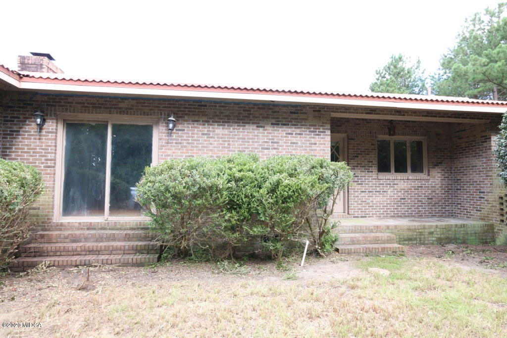 965 Bowen Road Pinehurst, GA 31070 - Photo 5 of 19 IMG_0752
