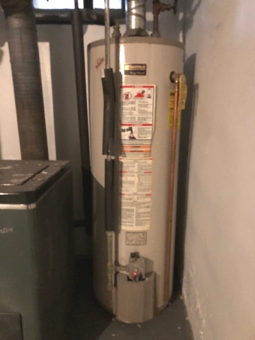 906 North Sheridan Road Waukegan, IL 60085 - Photo 28 of 34 a view of water heater room