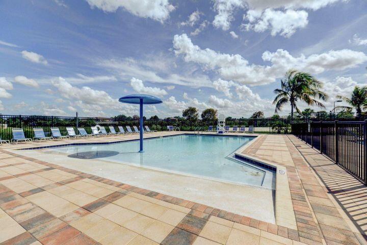 2223 Rockport Road Port St. Lucie, FL 34953 - Photo 20 of 25 Pool 4