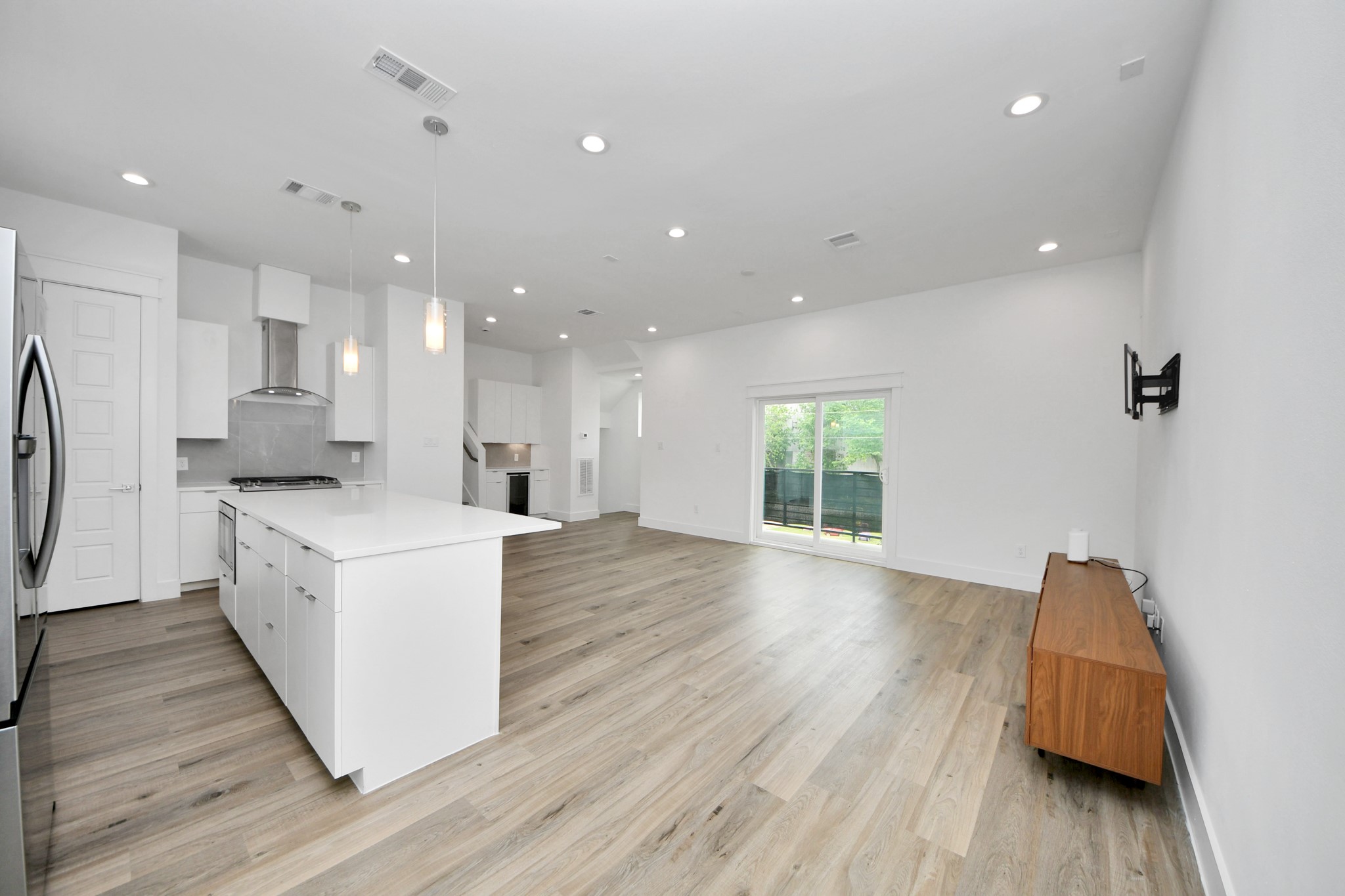 4608 Coke Street Houston, TX 77020 - Photo 11 of 25