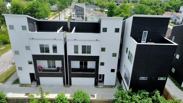 $3,095 | 4608 Coke Street, Houston, TX 77020