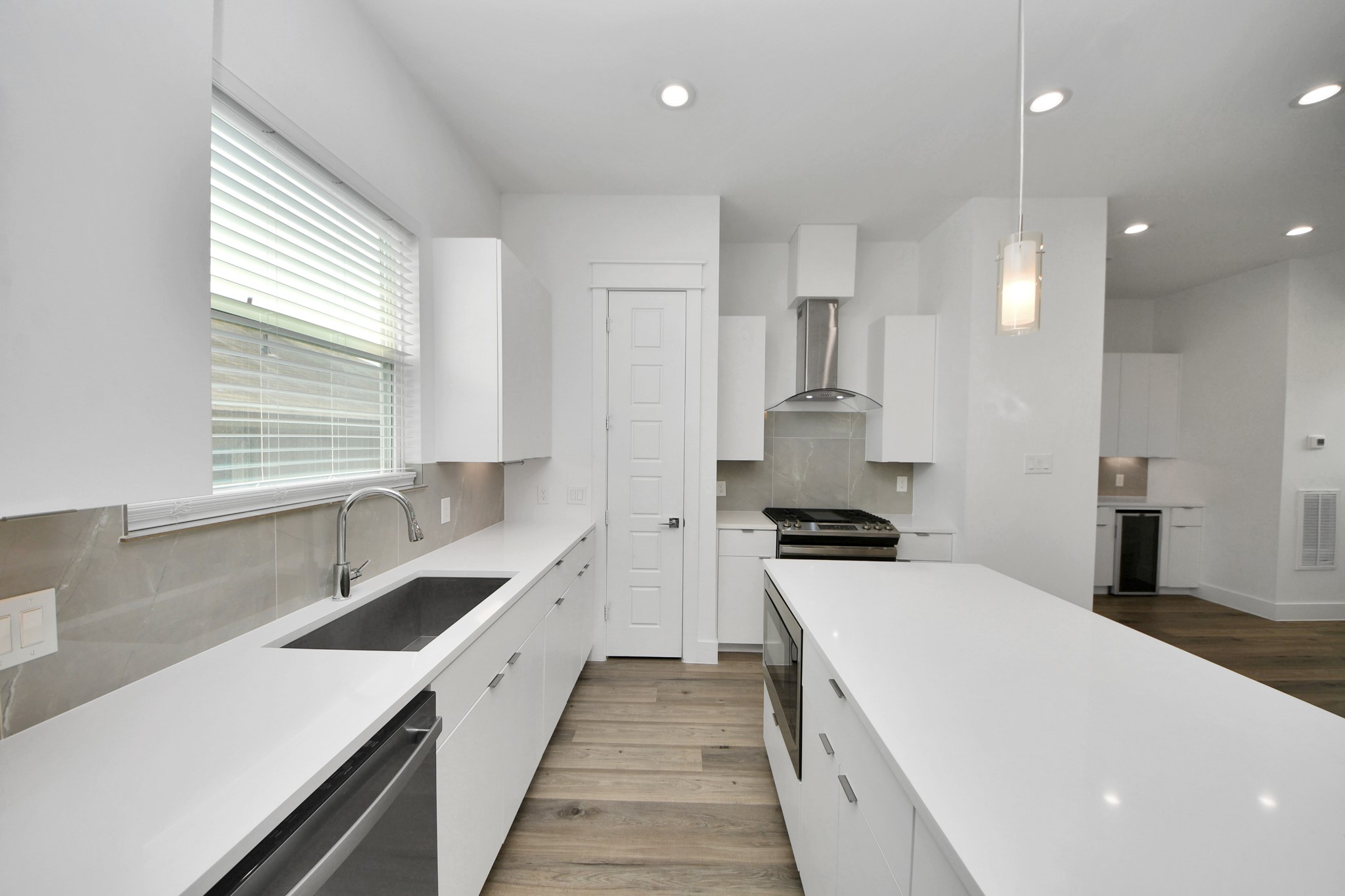 4608 Coke Street Houston, TX 77020 - Photo 10 of 25