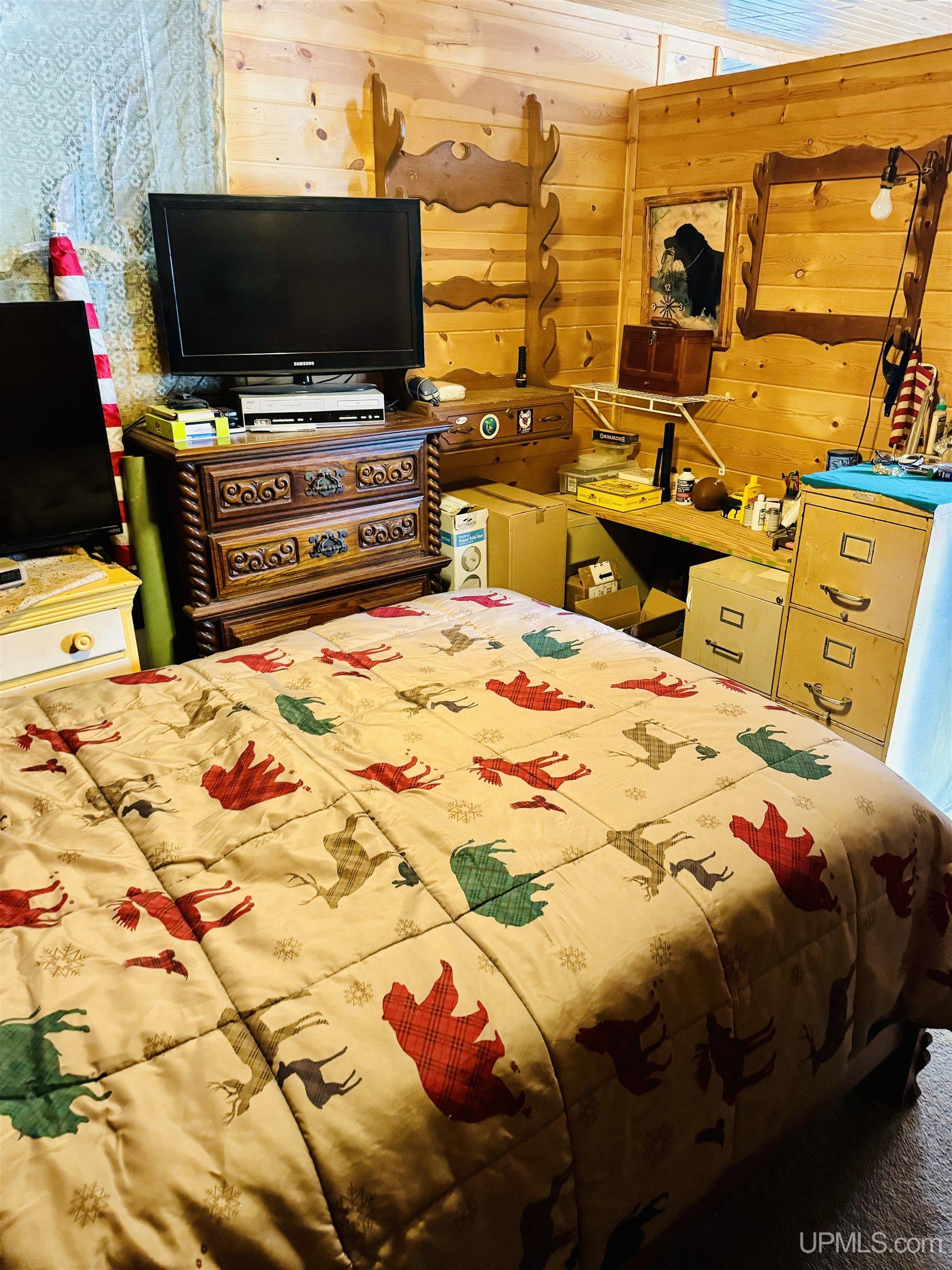 8810 N Boot Lake Road Manistique, MI 49854 - Photo 4 of 23 Gallery Image 4