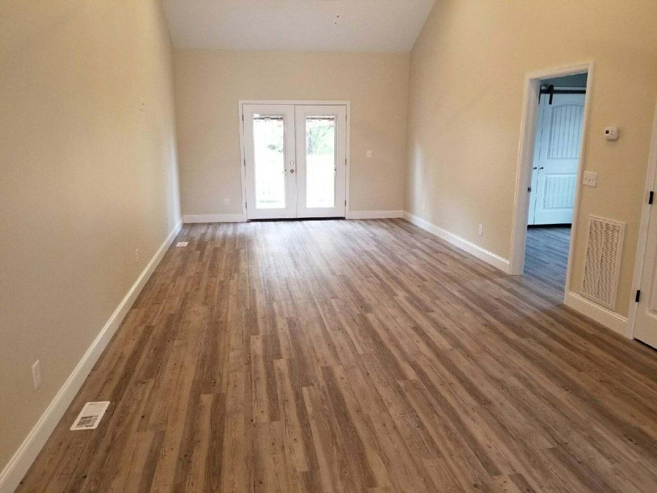 5977 Commons Lane Northeast Cleveland, TN 37312 - Photo 2 of 6 22918