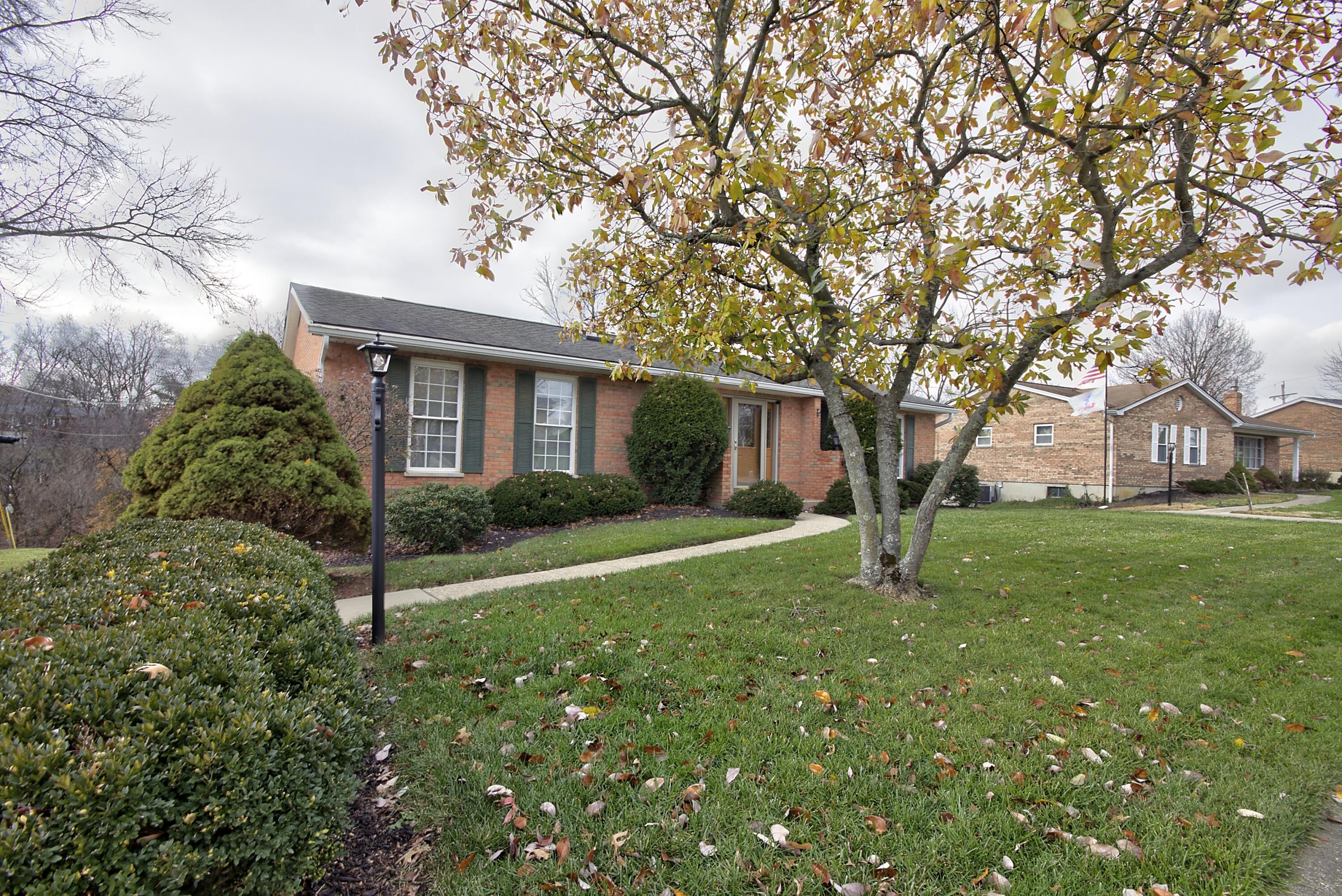 3077 Treetop Way Fort Mitchell, KY 41017 - Photo 1 of 21