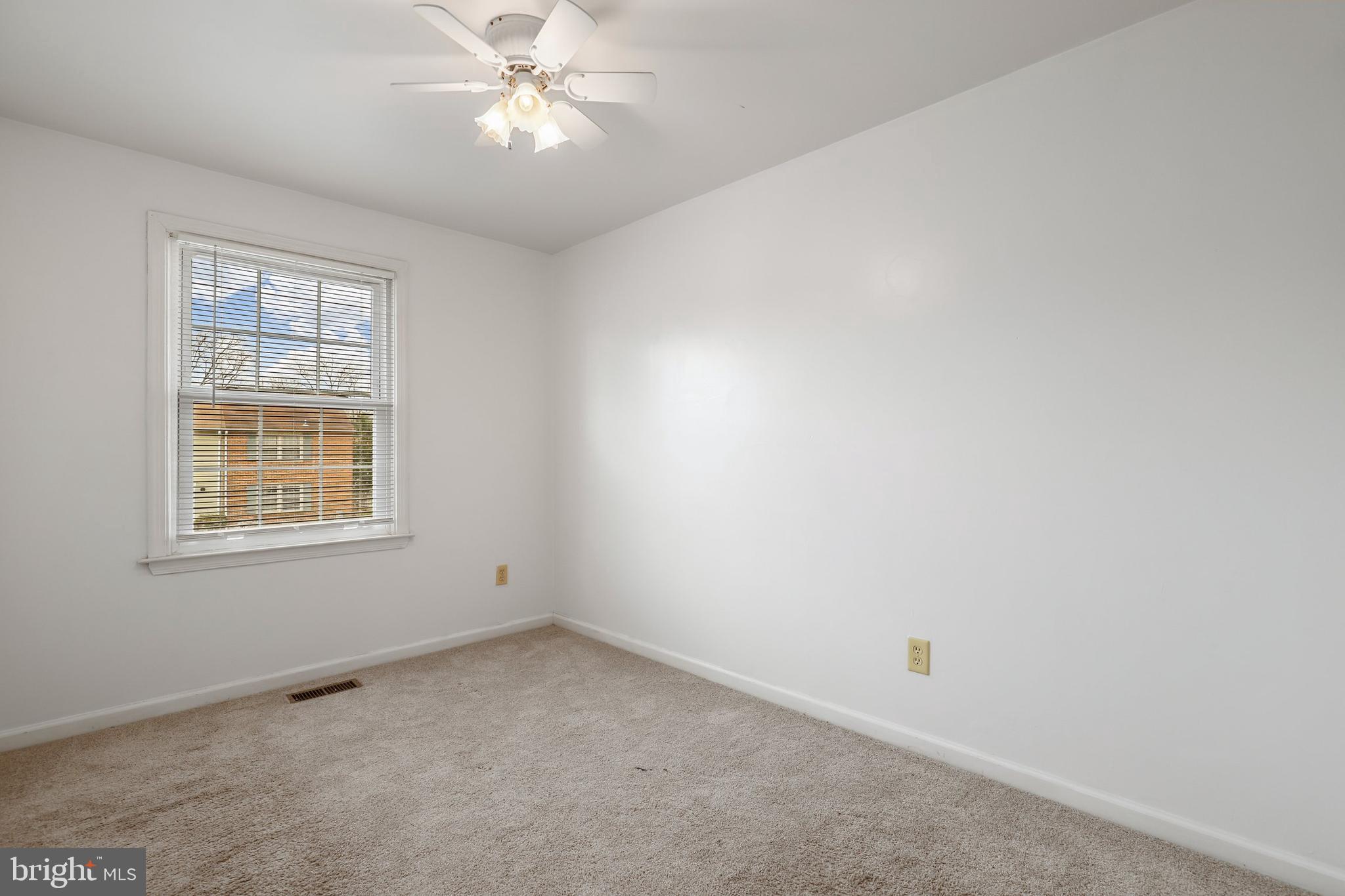2 Guinevere Court Rosedale, MD 21237 - Photo 29 of 41