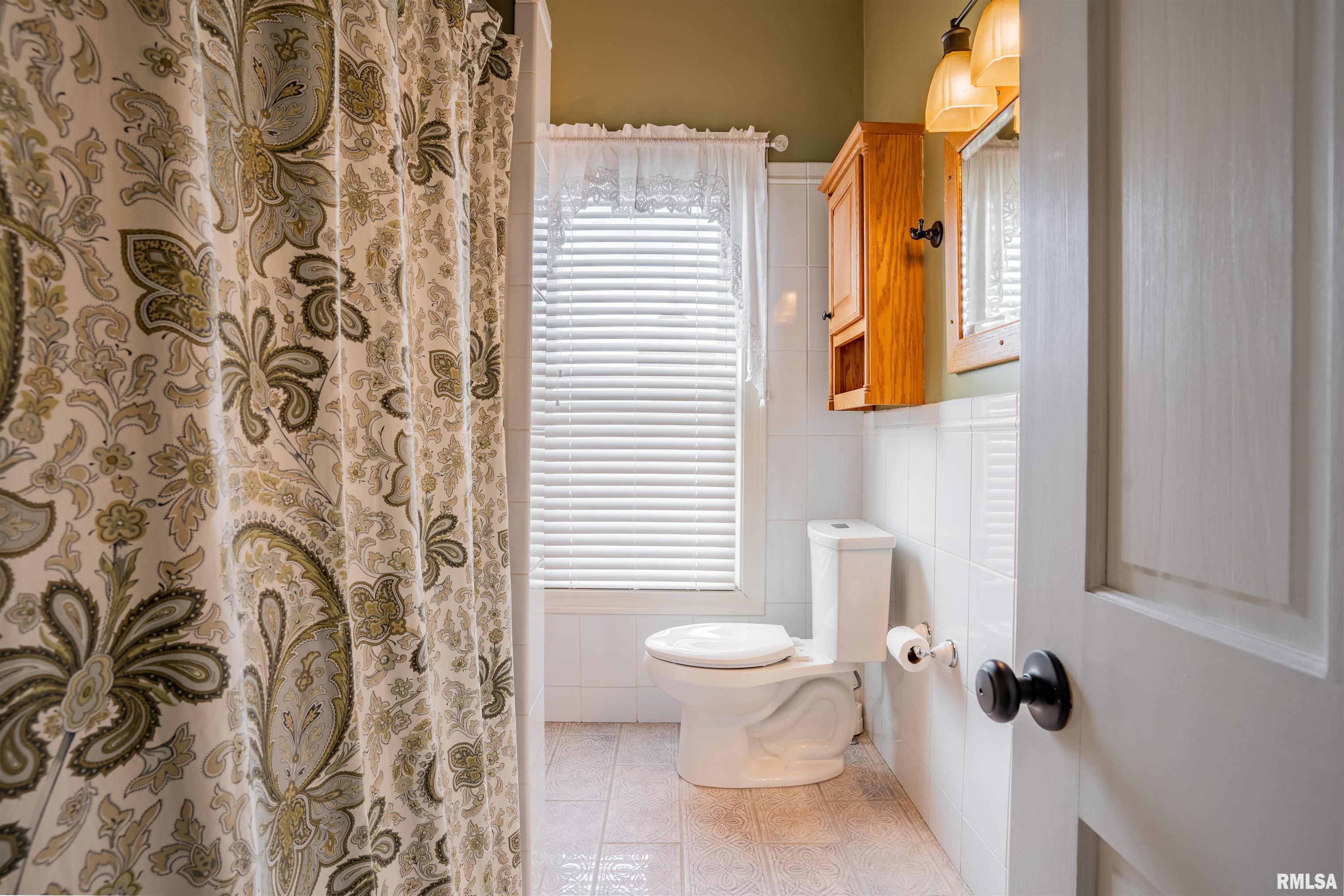 312 Walnut Street Washington, IL 61571 - Photo 23 of 38 Gallery Image 23