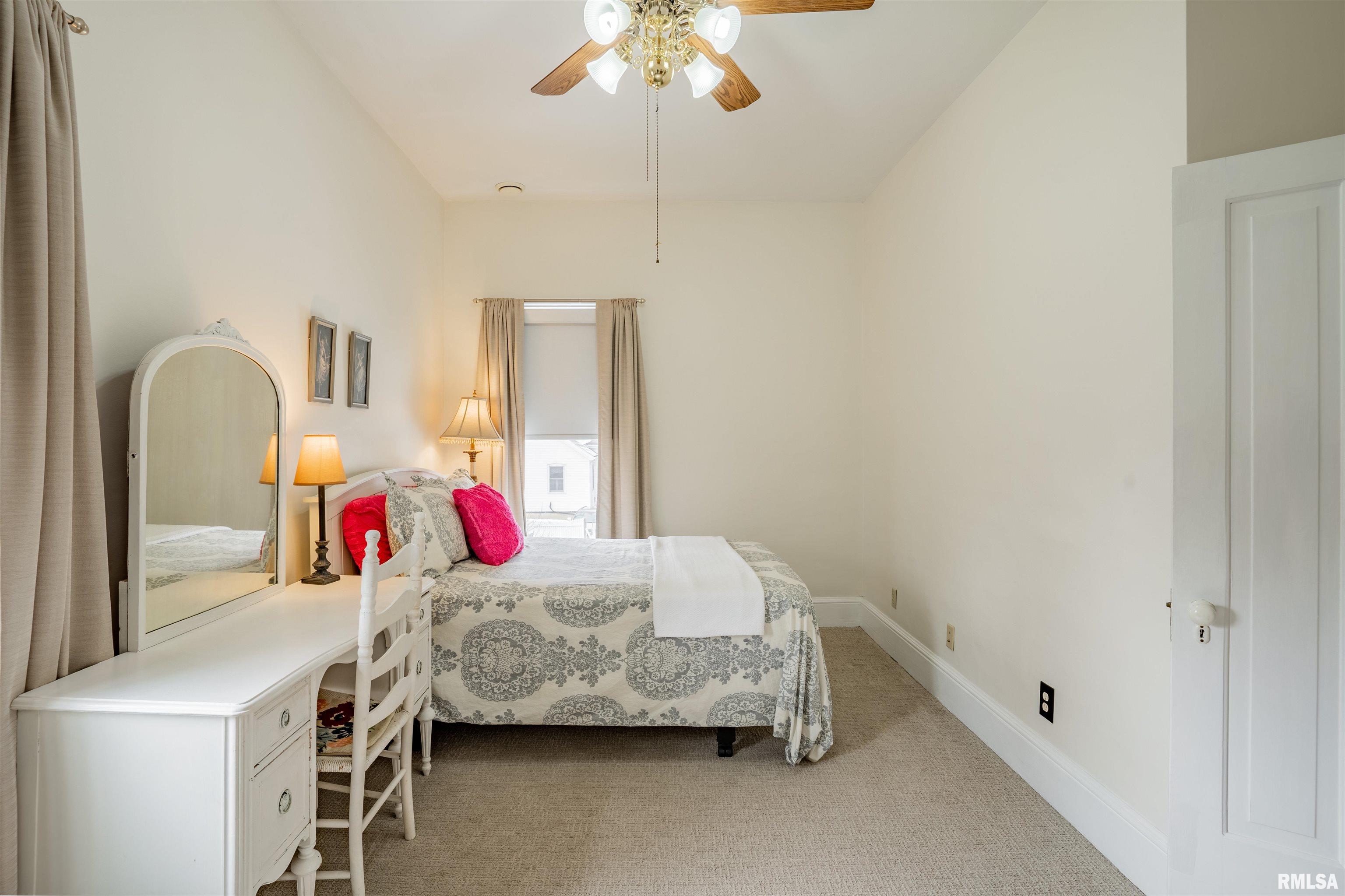312 Walnut Street Washington, IL 61571 - Photo 26 of 38 Gallery Image 26