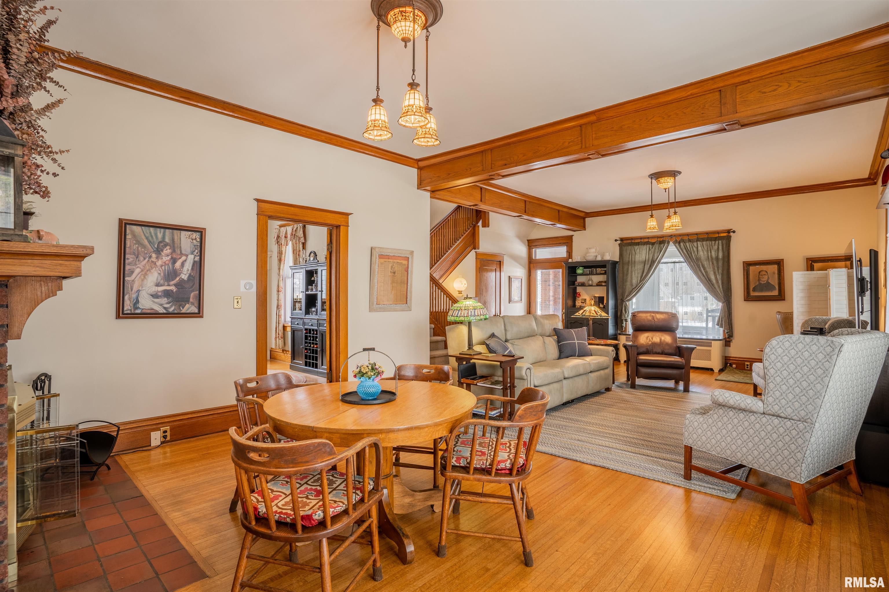 312 Walnut Street Washington, IL 61571 - Photo 8 of 38 Gallery Image 8