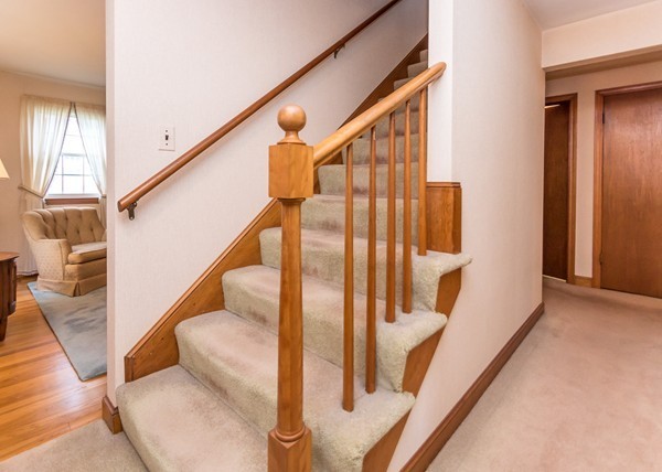 27 Arcadia Road Norwood, MA 02062 - Photo 11 of 19 Gallery Image 11