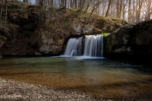 $269,900 | 4304 Little Creek Way, Unit M, Cosby, TN 37722