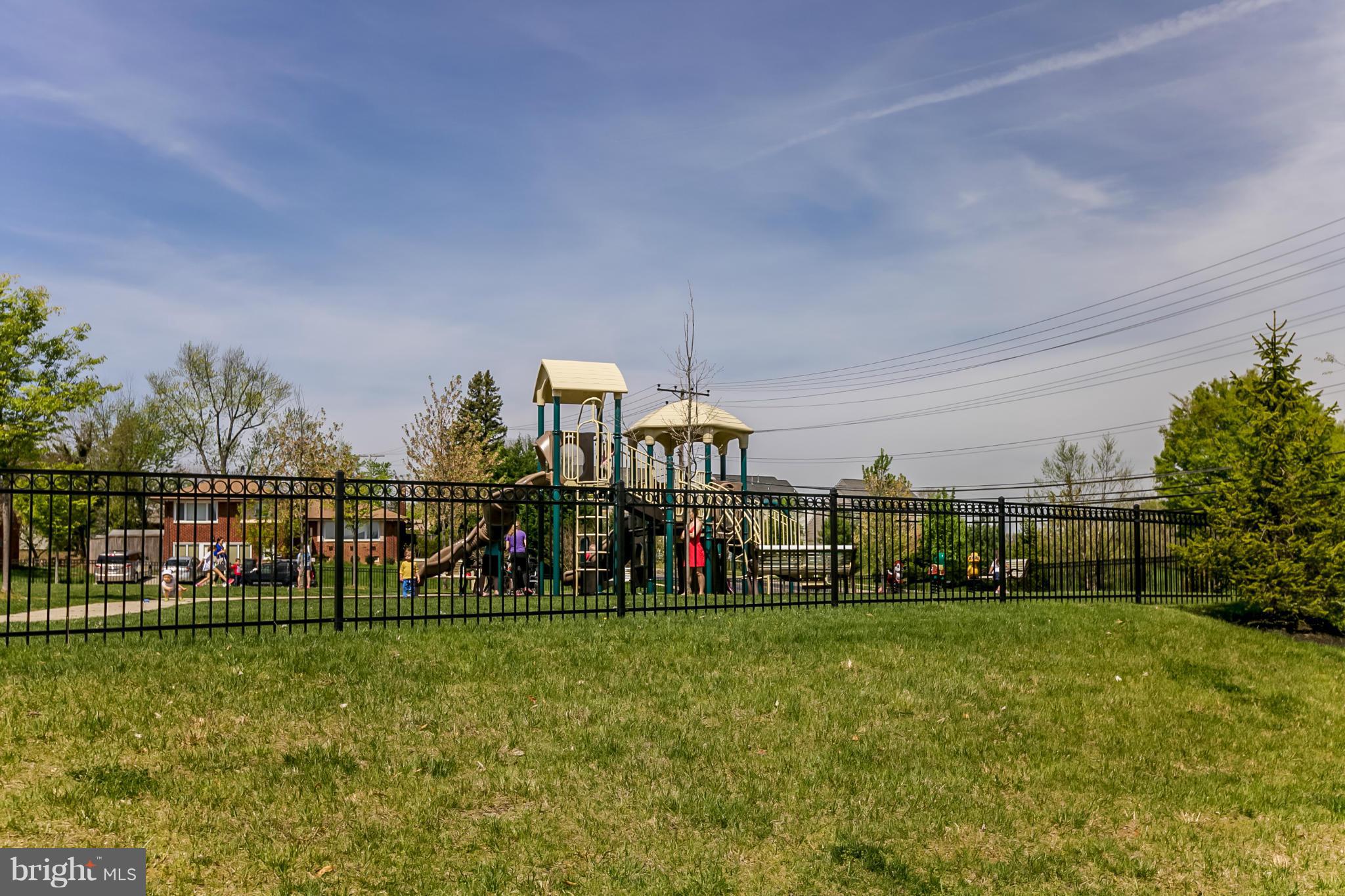 2008 Thistlewood Road Baltimore, MD 21209 - Photo 27 of 30 Community