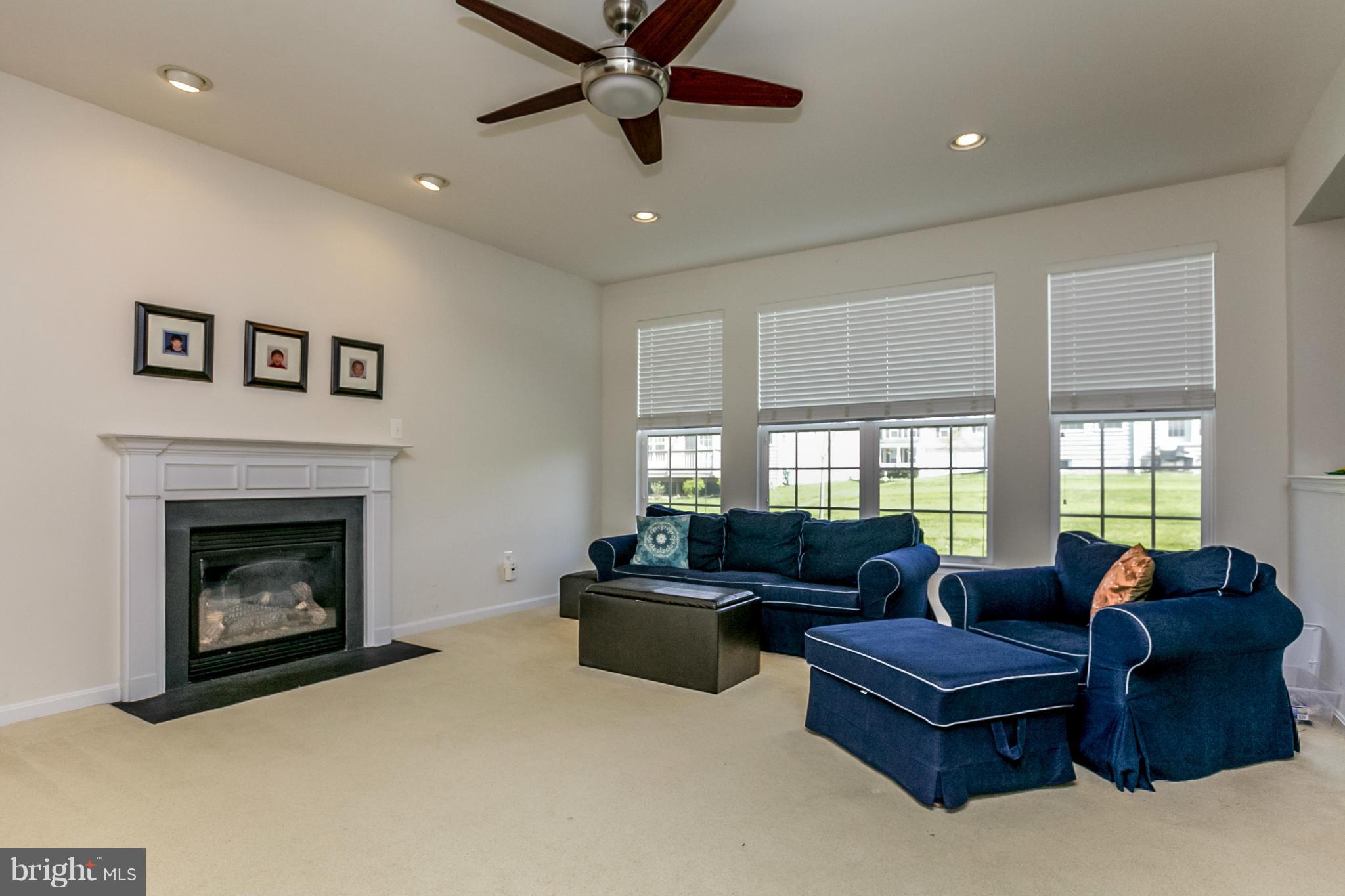 2008 Thistlewood Road Baltimore, MD 21209 - Photo 8 of 30 Family Room