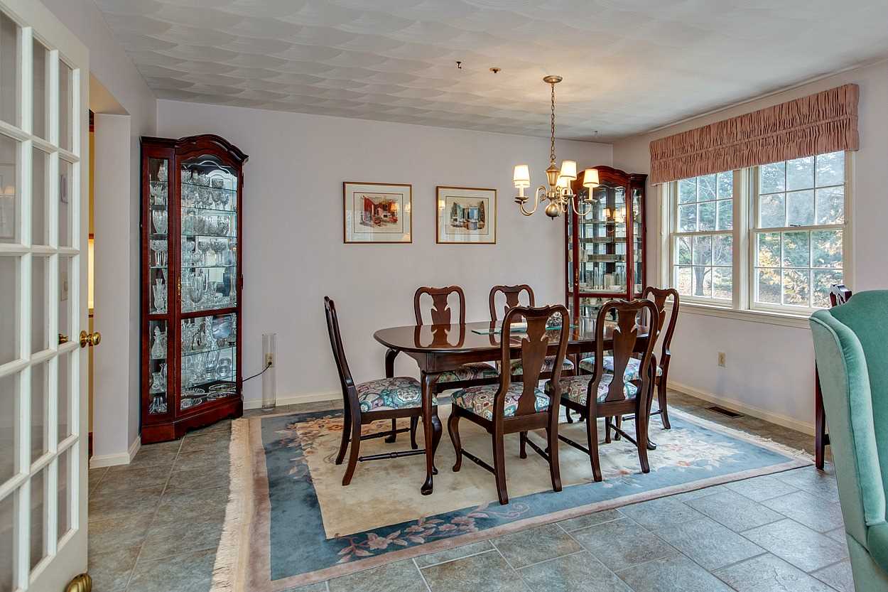 26 Villager Road Chester, NH 03036 - Photo 13 of 40