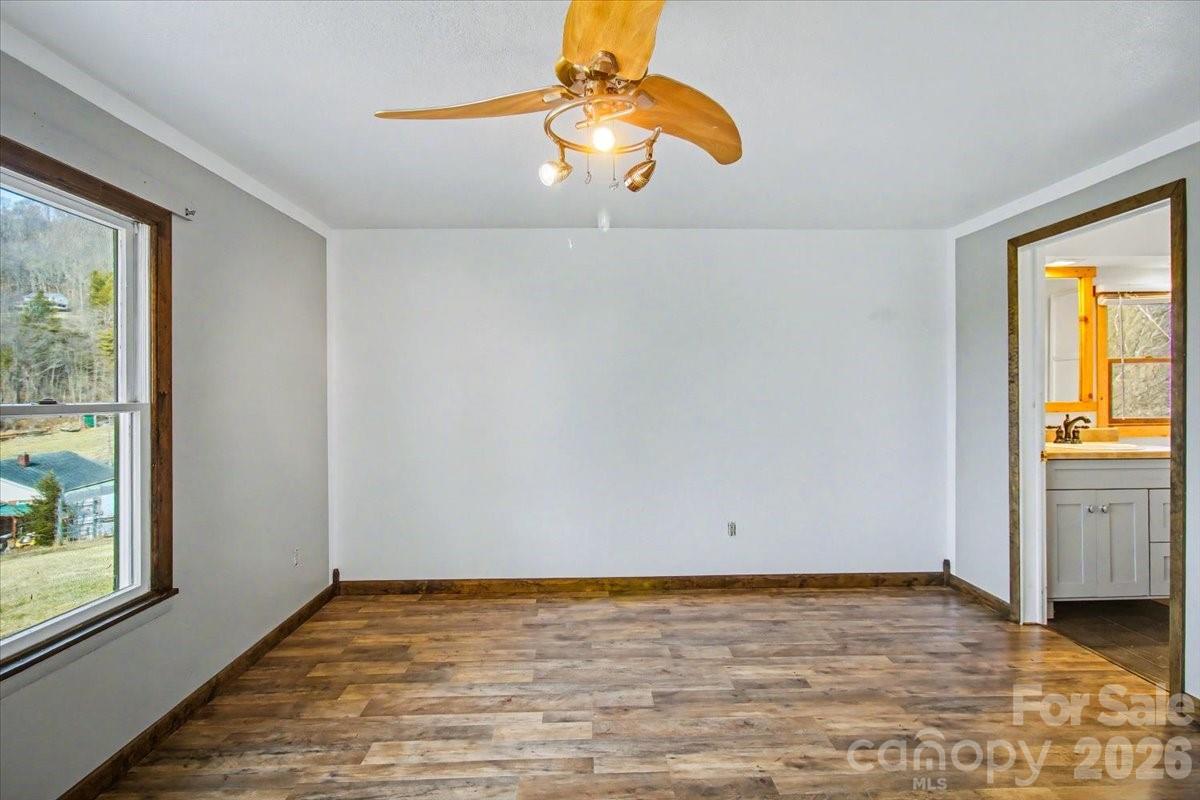 170 Styles Road Burnsville, NC 28714 - Photo 15 of 37