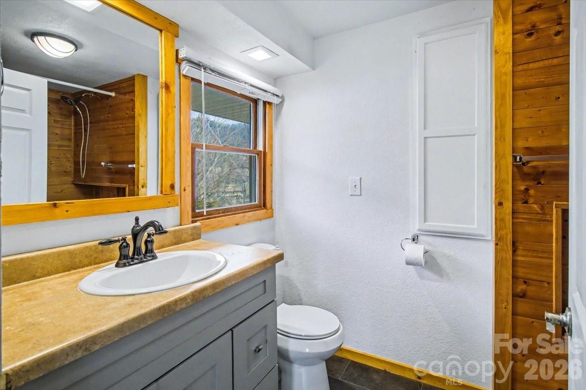 170 Styles Road Burnsville, NC 28714 - Photo 16 of 37