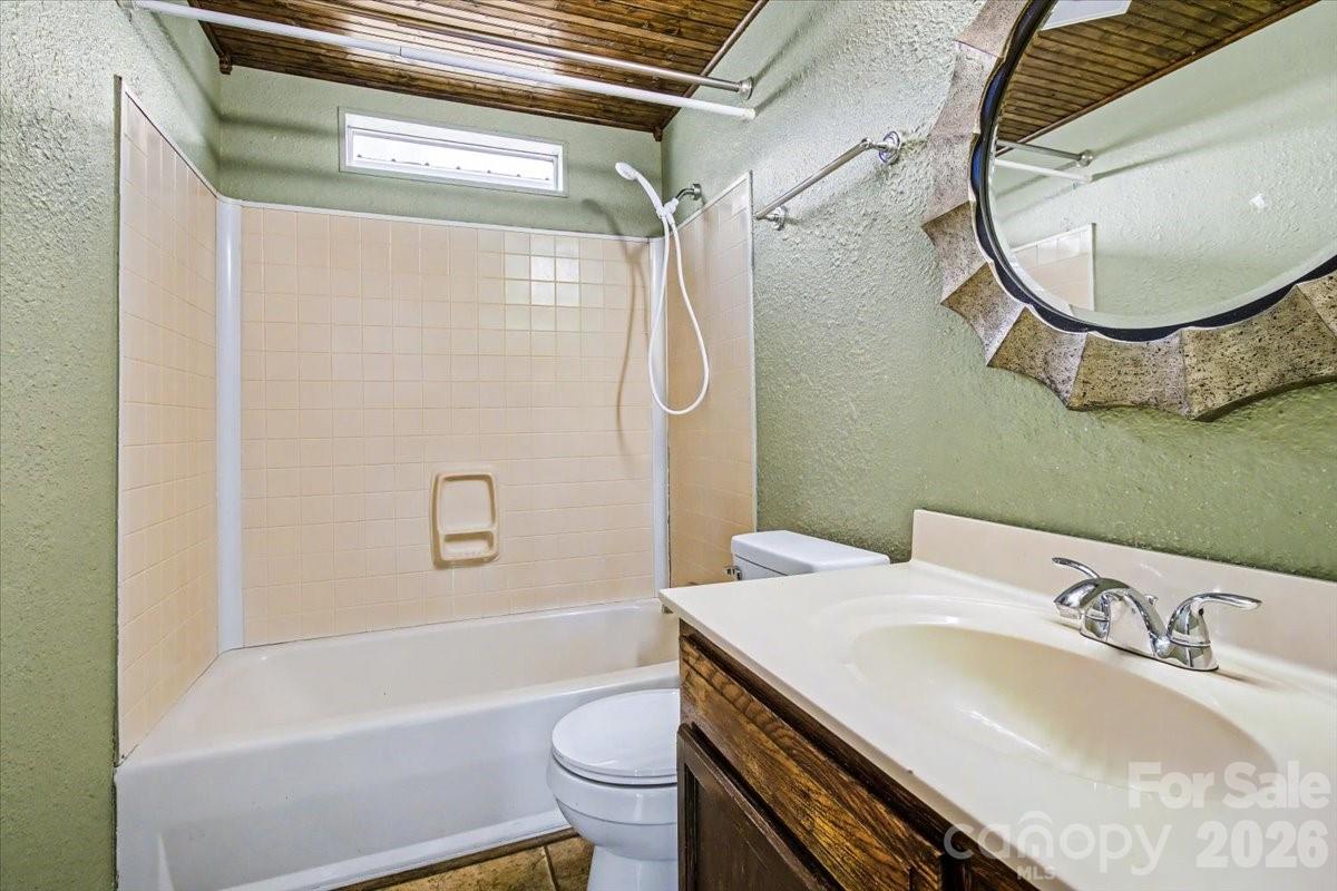 170 Styles Road Burnsville, NC 28714 - Photo 22 of 37