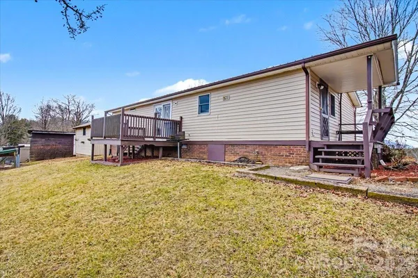 $274,900 | 170 Styles Road, Burnsville, NC 28714