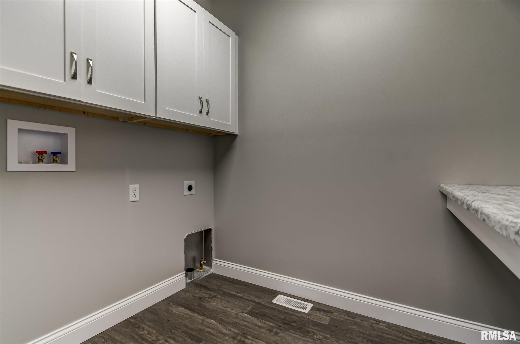 5412 Verdant Lane Springfield, IL 62711 - Photo 27 of 36 Gallery Image 27