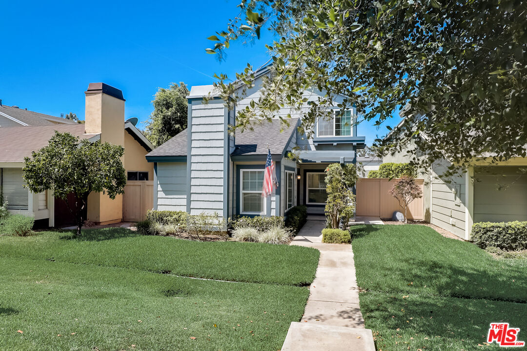 64 Racing Wind Irvine, CA 92614 - Photo 8 of 27
